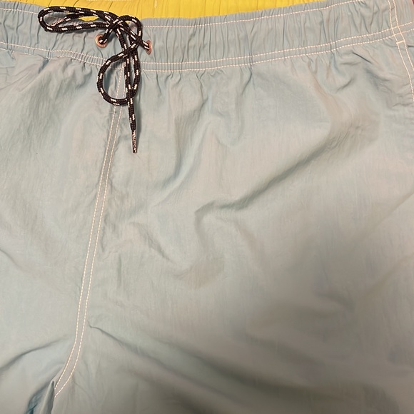 Nautica mens swim trunks with lining. Teal colour with white stitching. Size xxl - Picture 6 of 8